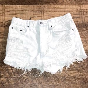 Carmar White Button Fly Distressed Shorts Size 26